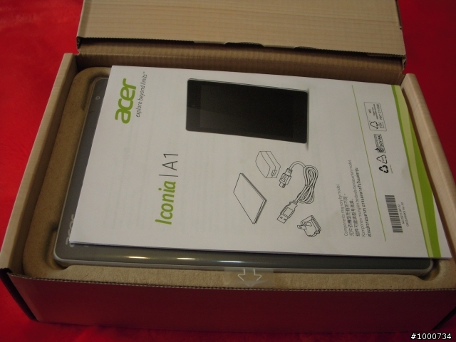 3/13更新 acer Iconia A1-811 簡單開箱(同場加映 LG G tablet 8.3 開箱