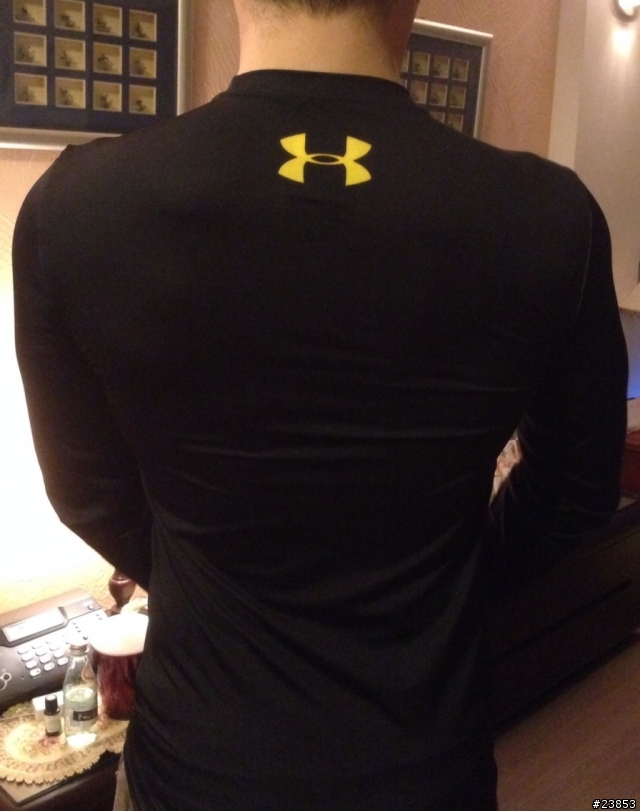 3/28更新身材對照~超人系列 Under Armour 排汗衣~ 健身仿佛神力上身的小開箱~~