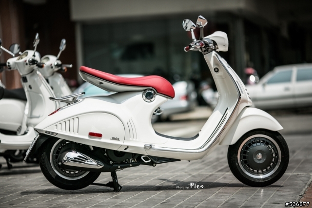 經典再現 - Vespa 946