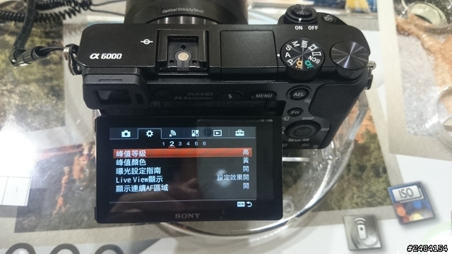 (3/6 補上A6000實照)3/4在台中新光三越SONY直營店試玩A6000 的感想~歡迎有試玩A6000的前輩們一起討論