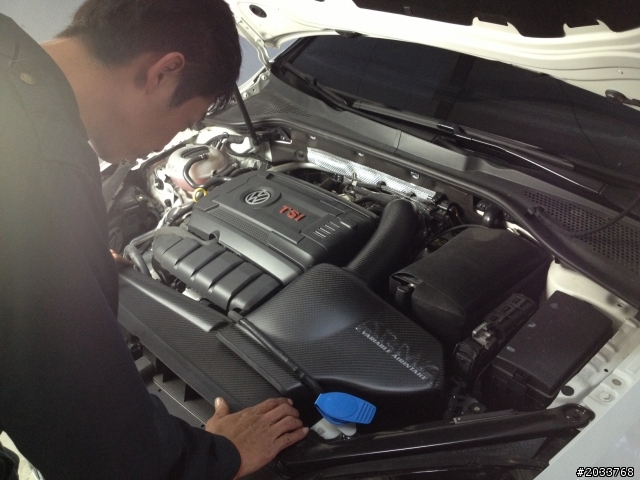 GOLF 7 GTI 改裝ARMA碳纖維可變進氣 不專業開箱 (圖多)更新安裝照片