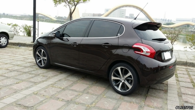 【分享】peugeot 208購買心得