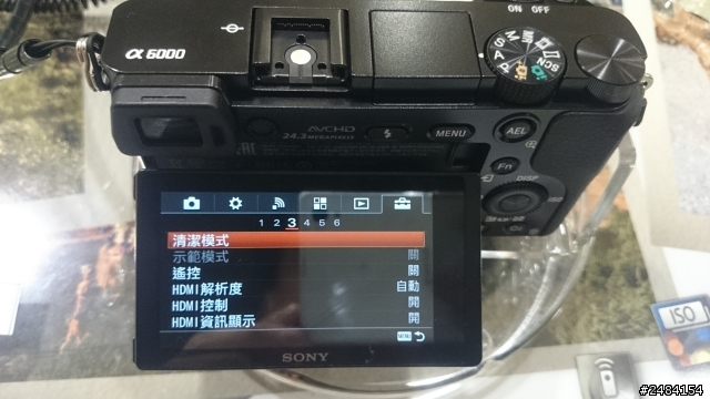 (3/6 補上A6000實照)3/4在台中新光三越SONY直營店試玩A6000 的感想~歡迎有試玩A6000的前輩們一起討論