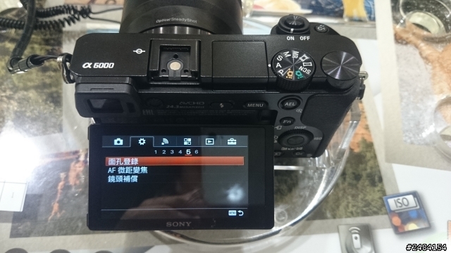 (3/6 補上A6000實照)3/4在台中新光三越SONY直營店試玩A6000 的感想~歡迎有試玩A6000的前輩們一起討論