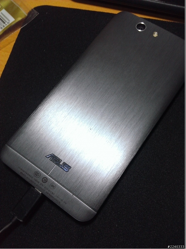 (說好的開箱"聞"+問題請教)padfone infinity lite更新4.4ZenUI問題