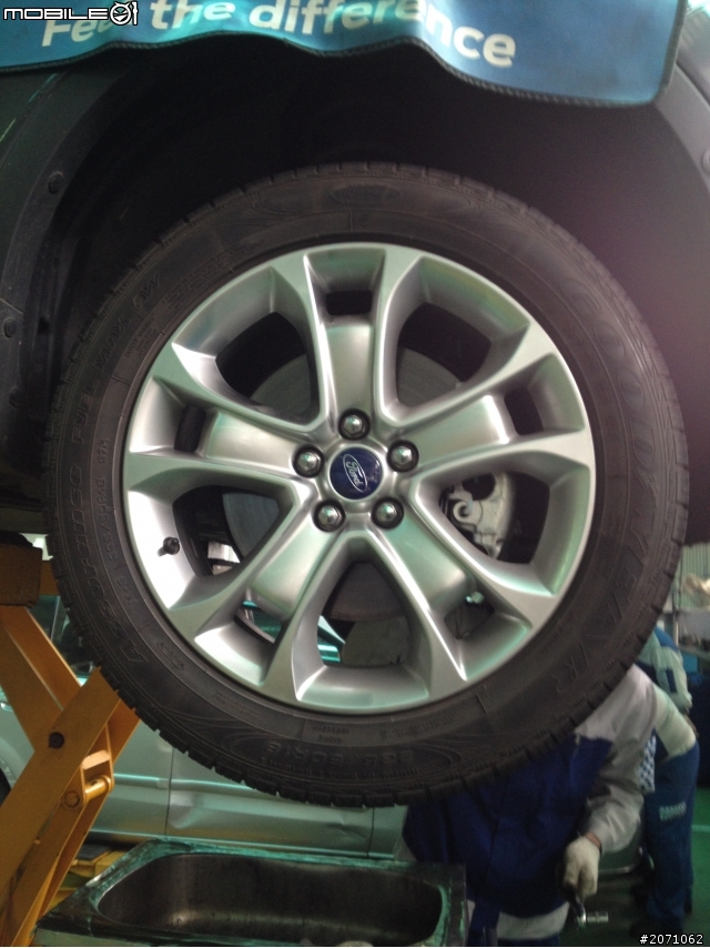 KUGA 15000保養+換羊角+軟體更新