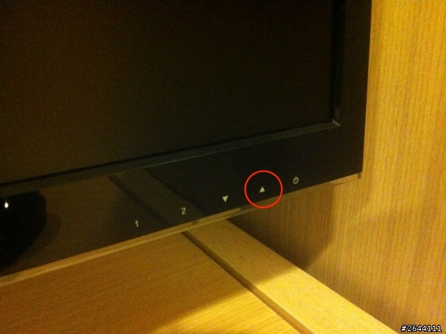 終於換新螢幕了,超適合玩遊戲的ViewSonic VX2452mh
