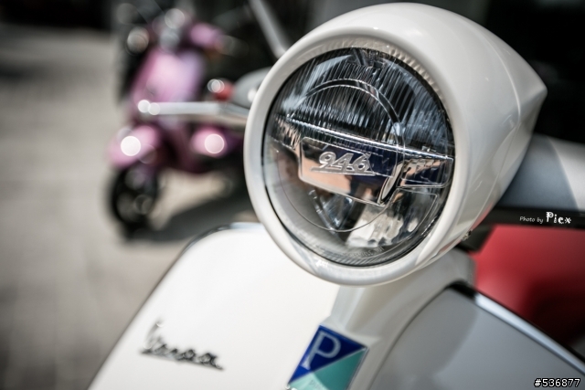 經典再現 - Vespa 946