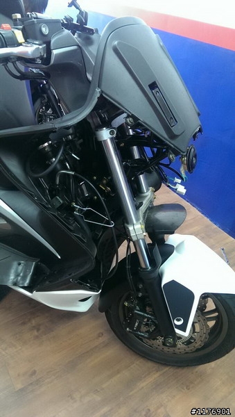 XCiting 400i 安裝"Wintec穩特固MR200" 開箱文