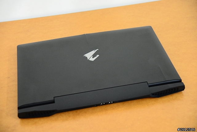 AORUS X7雙顯卡筆電入手分享~(03/31更新初步心得)