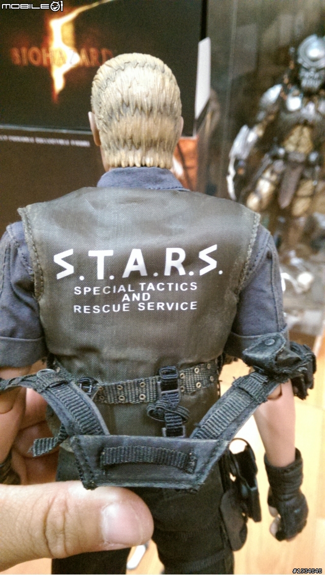 開箱 Hot Toys 惡靈古堡 S T A R S 亞伯威斯卡 Mobile