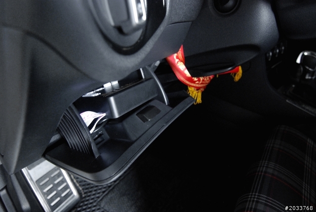 GOLF 7 GTI 改裝ARMA碳纖維可變進氣 不專業開箱 (圖多)更新安裝照片