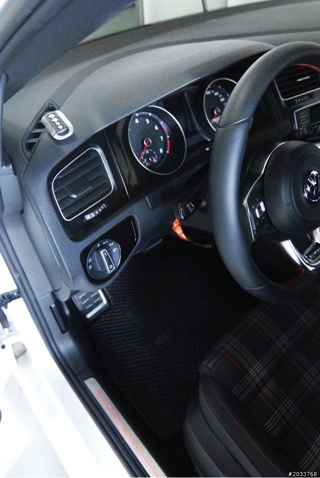 GOLF 7 GTI 改裝ARMA碳纖維可變進氣 不專業開箱 (圖多)更新安裝照片