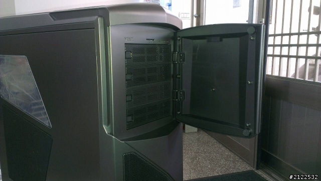 NZXT PHANTOM 630不專業機殼開箱