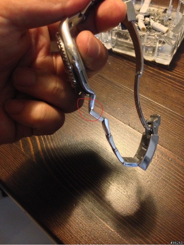 勞記116622某一節錶帶特別緊?
