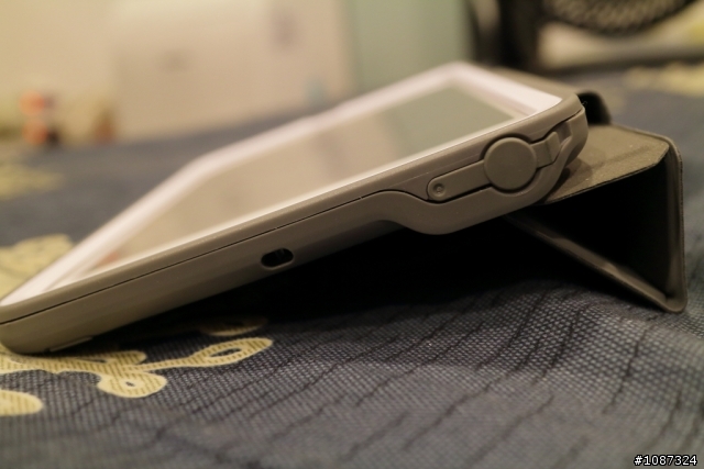 Lifeproof iPad mini with Retina Case - frē