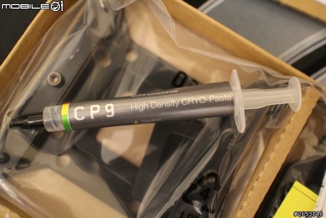 高階空冷新選擇 CRYORIG R1 Universal 白色新登場