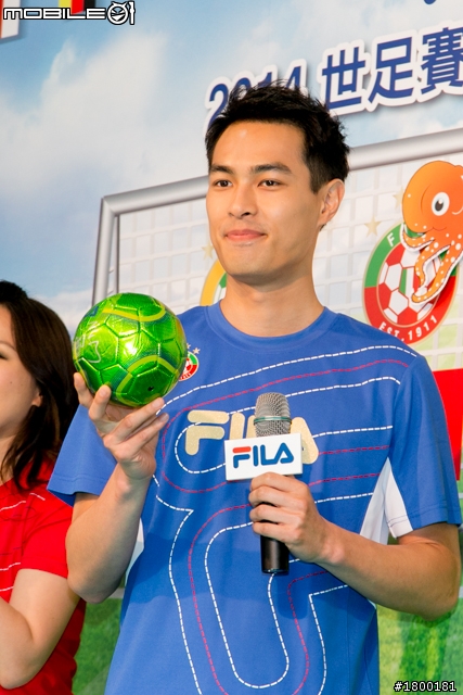 【採訪】FILA推出2014世足限定商品 代言人楊祐寧號召大家一起愛地球!