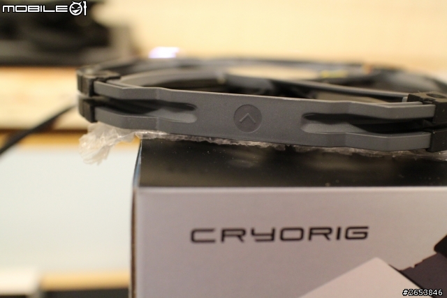 高階空冷新選擇 CRYORIG R1 Universal 白色新登場