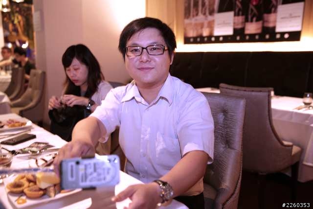 千呼萬喚始出來的 HTC 旗艦機種- HTC One (M8)!!!【HTC 高雄 同樂會】
