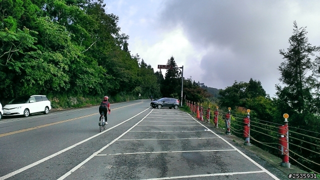 老灰狼_踏上公路之巔(武嶺夢)