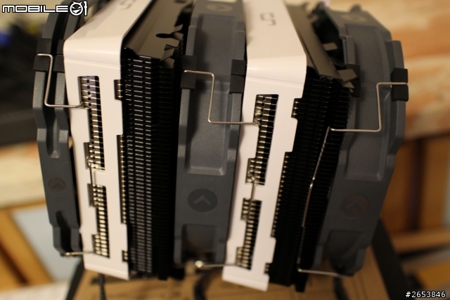 高階空冷新選擇 CRYORIG R1 Universal 白色新登場