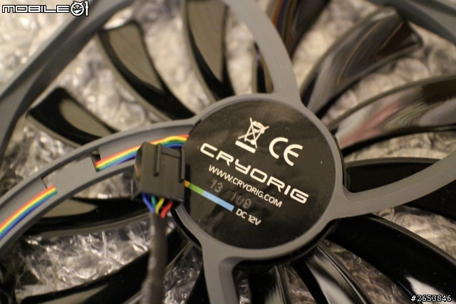 高階空冷新選擇 CRYORIG R1 Universal 白色新登場