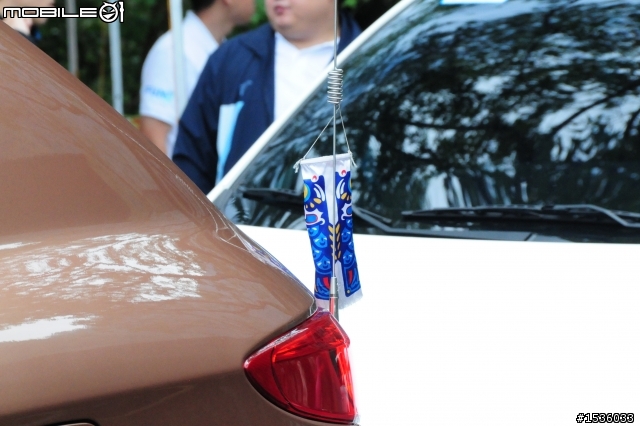 Luxgen何不來個創意大賽,辦個車主改裝彩繪車展也不錯。