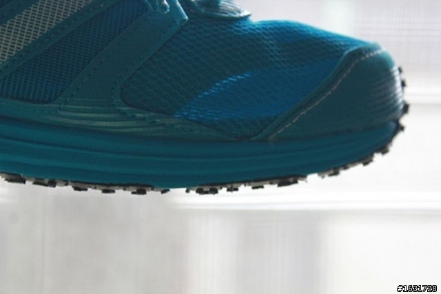 adidas TAKUMI sen 2 競賽鞋款測試_第一代及第二代鞋款比較