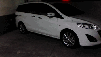 2013 小改款Mazda5旗艦版開箱 (內含有毒照片)