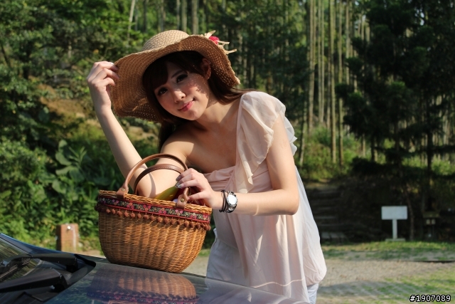 All New VIOS 超越你的想像 跟著正妹楊陽一同野餐去!