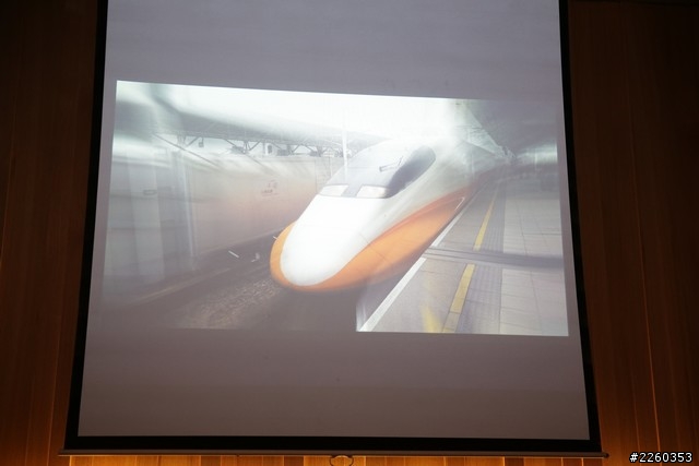 千呼萬喚始出來的 HTC 旗艦機種- HTC One (M8)!!!【HTC 高雄 同樂會】