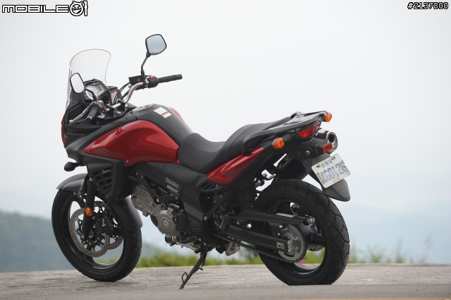 享受都市與輕越野的結合 SUZUKI V-Strom650 ABS