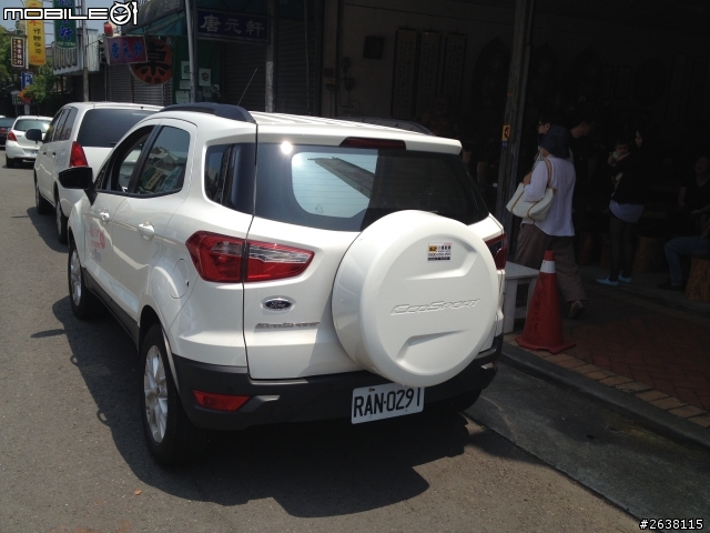 Ford Ecosport試駕,甜心姊妹開團三五好友郊遊去