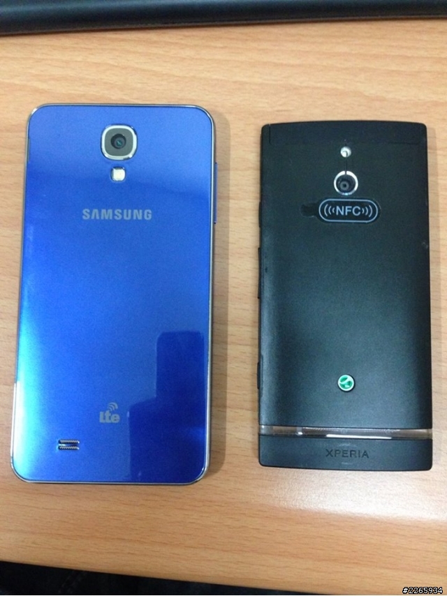 galaxy J 藍色 簡易開箱