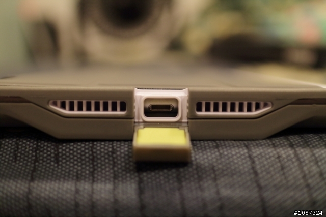 Lifeproof iPad mini with Retina Case - frē