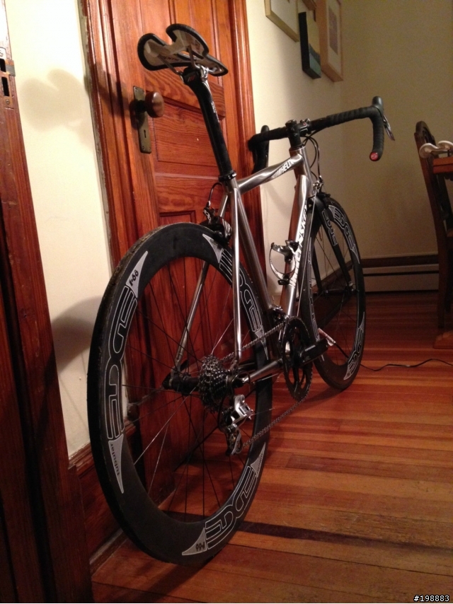 請問2010年的 Lynskey Helix OS 成車二手10萬值得買嗎?