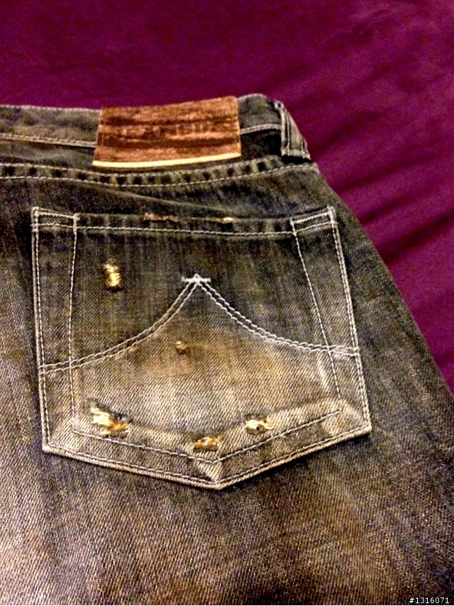 金斯大系列來襲,第一章Phoenix Immolation Antique Jeans