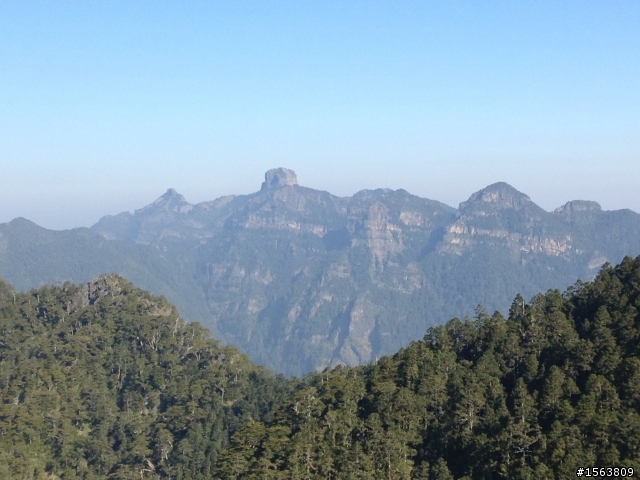 武陵三秀單日攻(桃山,詩崙山,喀拉業山,池有山,沒去品田山)