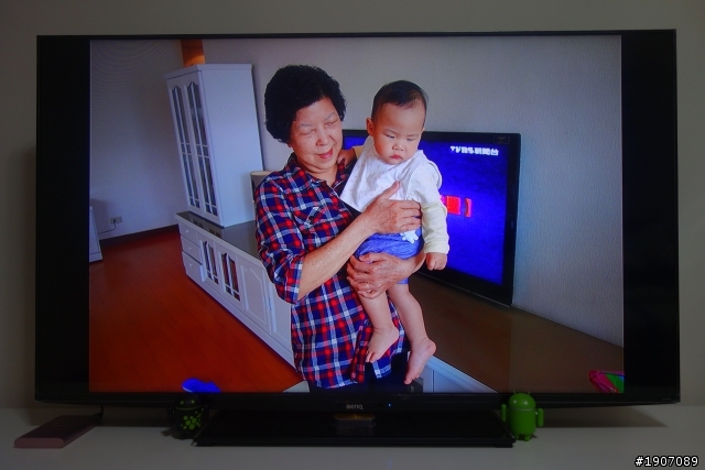 BenQ 50RW6500「鮮明原色‧絢彩呈現」進入極窄邊框高畫質大視界!