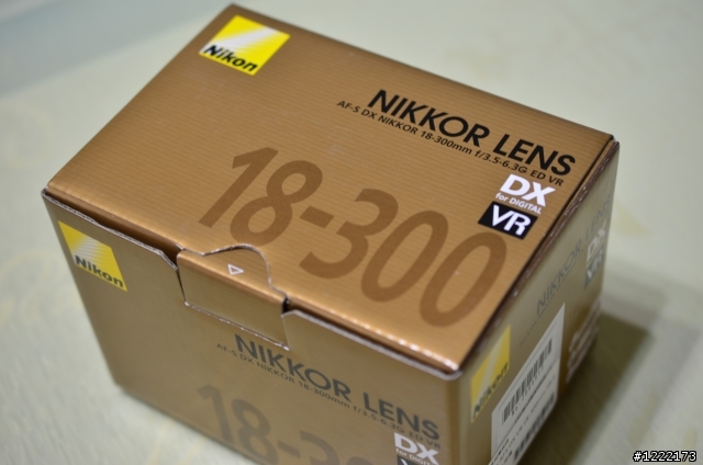 2014改款版Nikon AF-S DX NIKKOR 18-300mm F3.5-6.3G ED VR小開箱