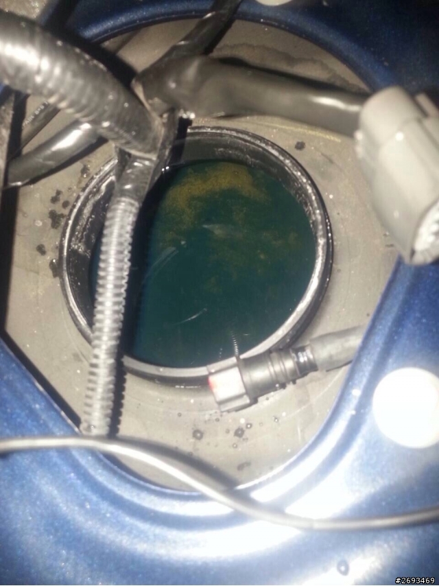 想請問有沒有人去中油南山加油站加油後車子有問題