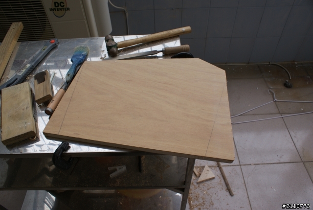 一個想動手的節奏~~DIY 柚木貼皮邊桌