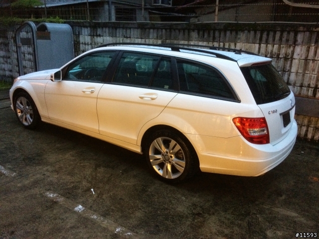 南港 中華賓士原廠精選中古車展示中心 賞車記