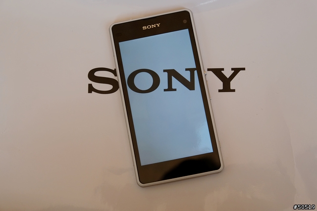 輕旗艦機 _ SONY Z1 Compact