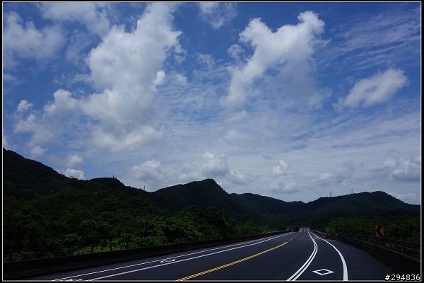 2014.05.25【單車遊記】馳騁在藍天白雲的海岸線‧舊草嶺環狀線自行車道