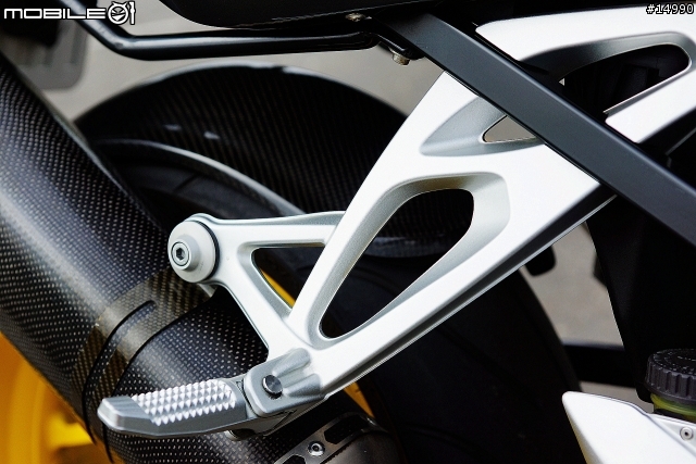 德意志的旅跑車:BMW Motorrad K1200S