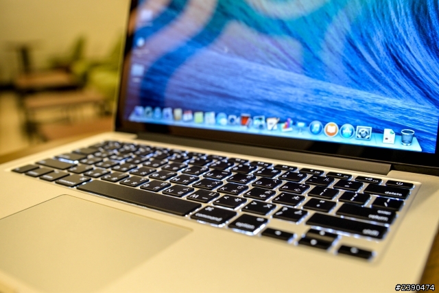 【首次入手MBPR簡單開箱】Apple MacBook Pro Retina 13 "