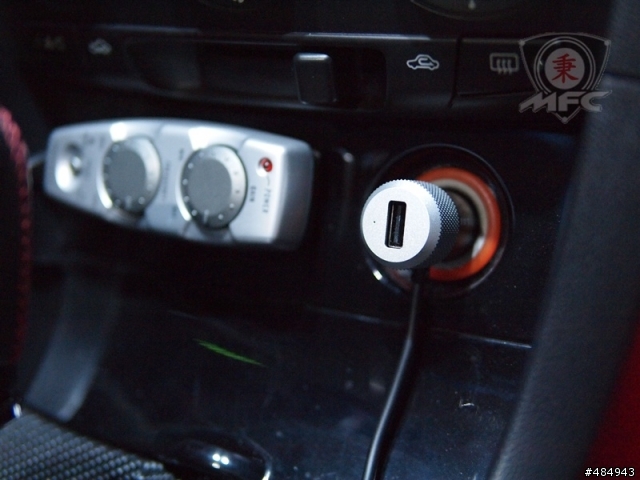 Just Mobile Highway Duo For iphone Car charger