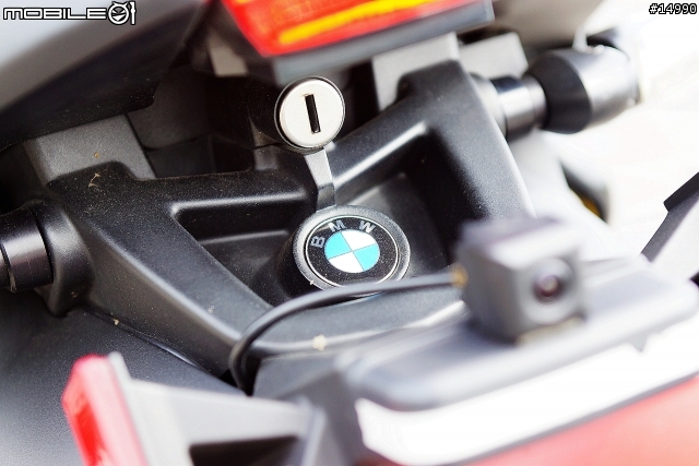 德意志的旅跑車:BMW Motorrad K1200S